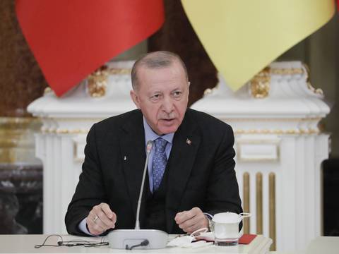 Presidente turco vetará a Suecia y Finlandia en la OTAN si mantienen política prokurda