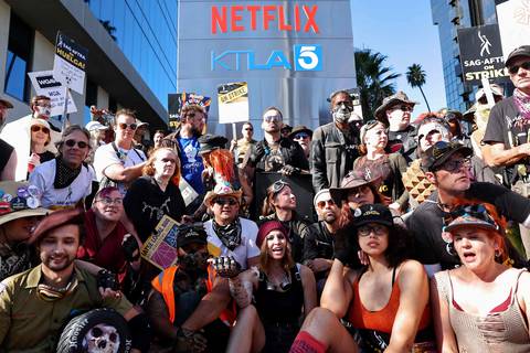 Actores de Hollywood llegan a un acuerdo tentantivo con los estudios para poner fin a la huelga