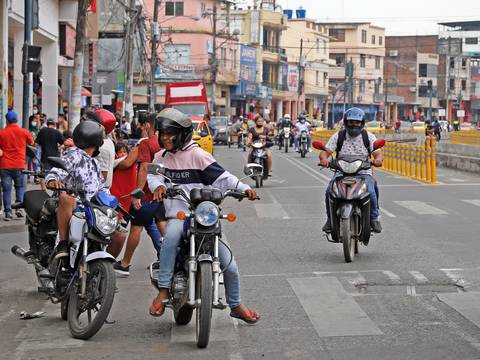 Población de motos crece rápidamente en las calles de Ecuador