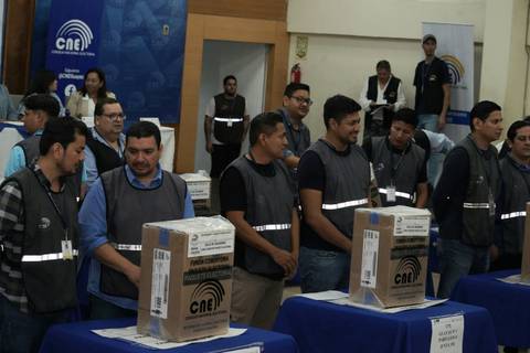 359 personas privadas de la libertad votarán este jueves en cinco cárceles de Guayas