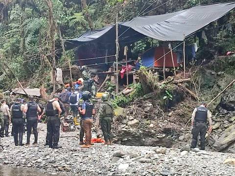 Cinco campamentos destruidos en Morona Santiago en operativos contra minería ilegal