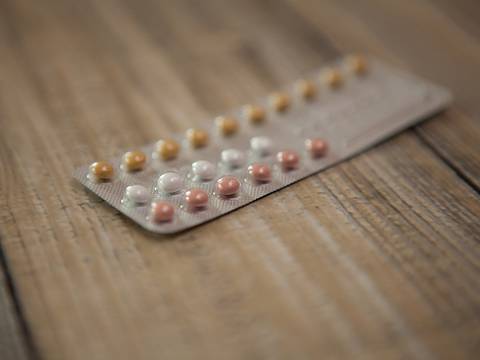Negar venta de anticonceptivos orales de emergencia atenta a salud pública, denuncia ministra