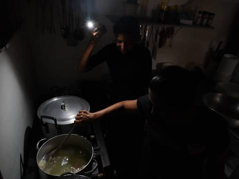 Horarios de cortes de luz en Esmeraldas para este miércoles, 17 de abril, según CNEL