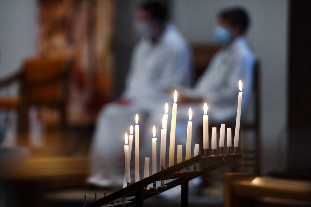 Católicos exigem melhores investigações relacionadas a abusos sexuais na igreja em Portugal |  Internacional |  Notícias