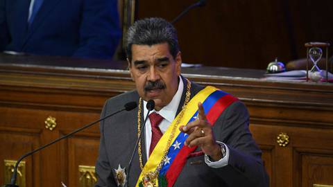 Nicolás Maduro ordena el cierre de la Embajada de Venezuela en Ecuador