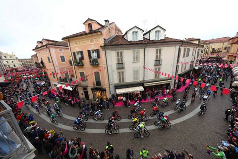 [En vivo] Giro de Italia: Jhonatan Narváez y Alexander Cepeda en la etapa 5