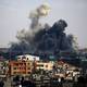Hamás acepta una propuesta de tregua en la Franja de Gaza e Israel intensifica bombardeos en Rafah