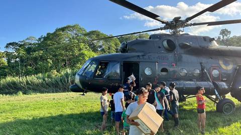 Se arma helipuerto para rescate de fallecidos en accidente de aeronave militar, en Pastaza