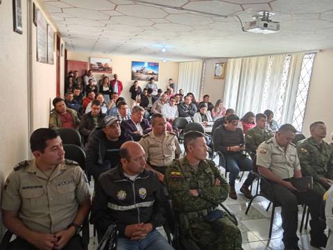 Transportistas insisten en militarización en los accesos a puertos y en las carreteras