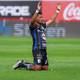 Jonathan Perlaza salió llorando por su lesión en victoria del Querétaro FC