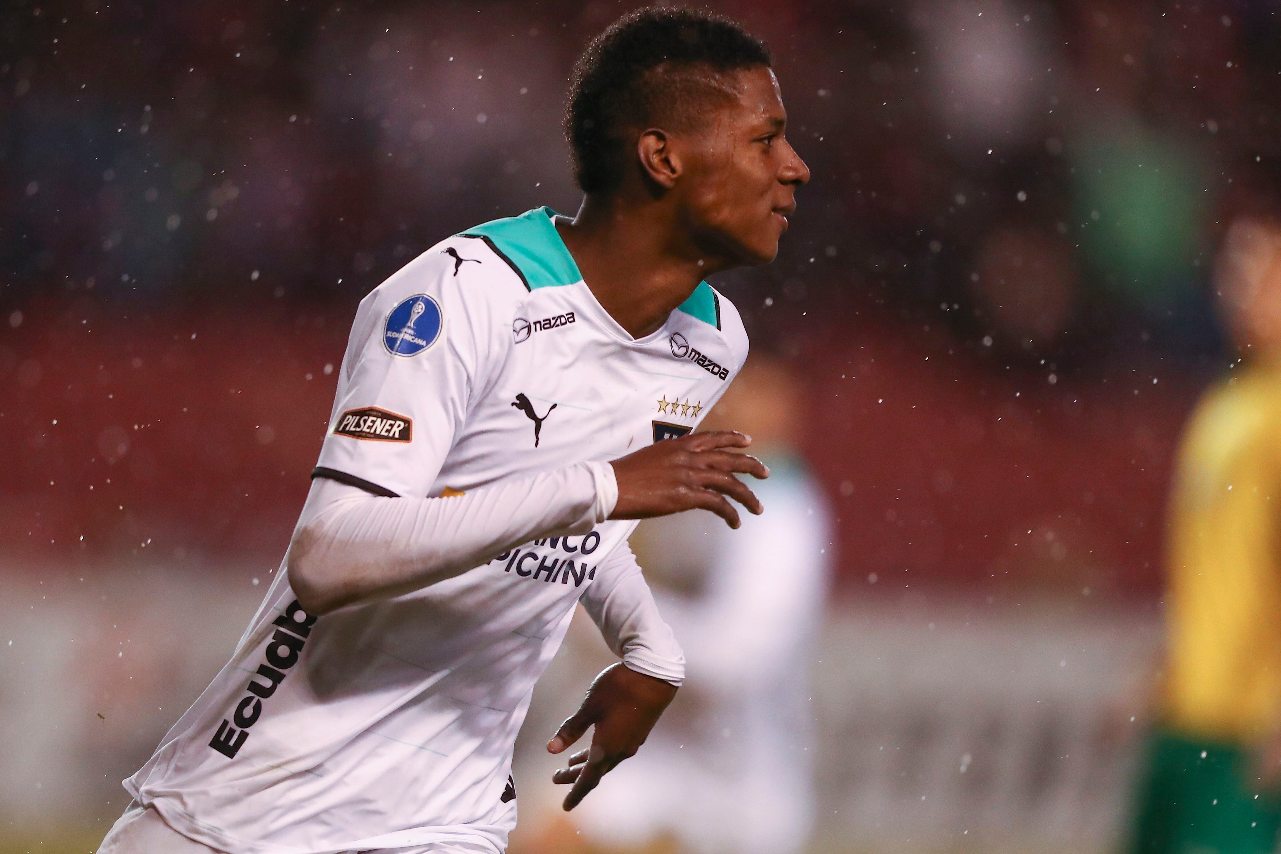 Nilson Angulo seguirá su carrera en Bélgica