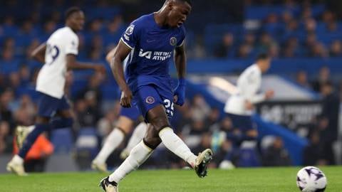 Chelsea de Moisés Caicedo derrota al Tottenham y se ilusiona con un torneo internacional