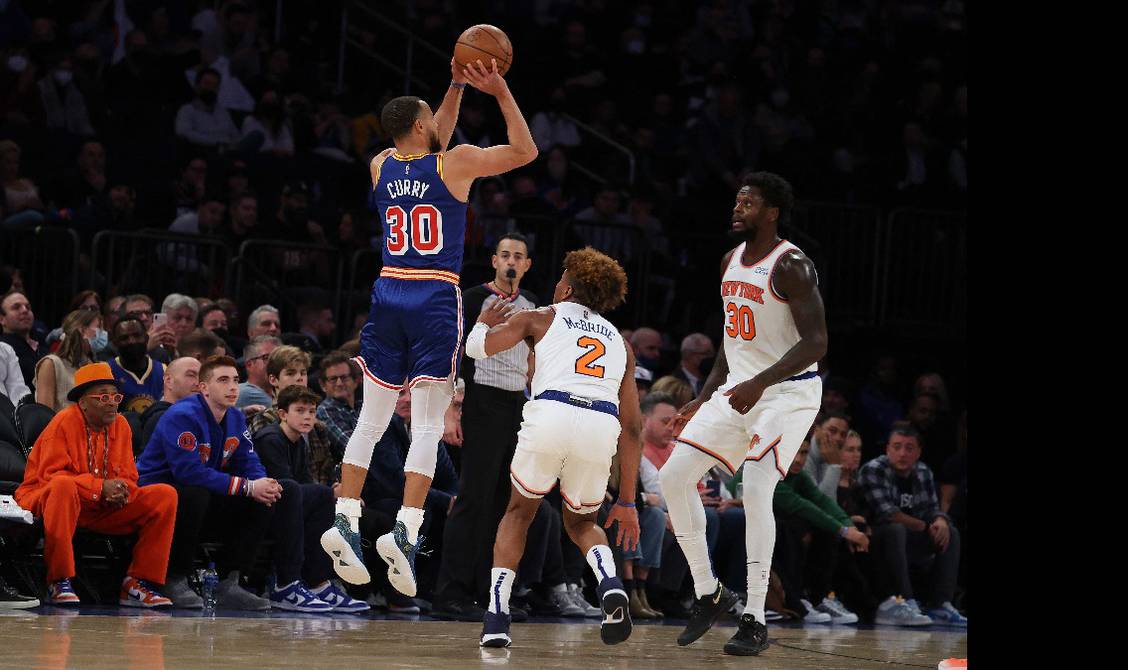 Con cinco triples en la victoria de los Warriors ante los Knicks, Stephen  Curry alcanza récord en la NBA | Otros Deportes | Deportes | El Universo