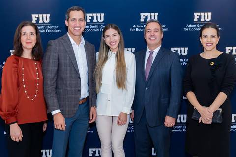 María Paula Romo y Jamil Mahuad coincidieron en un evento académico de Universidad de Florida