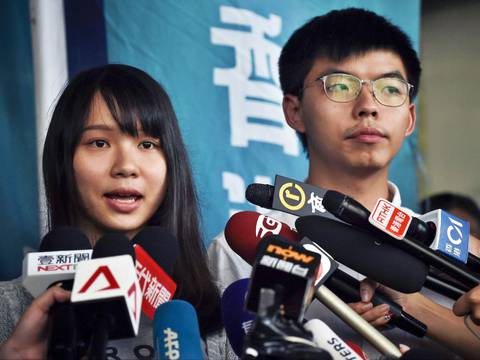 Detienen a líderes prodemocracia en Hong Kong antes de una protesta prohibida