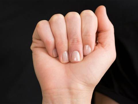 Qué síntomas aparecen en las uñas de las manos que pueden avisar de una enfermedad pulmonar