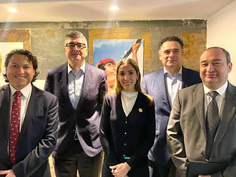 Ministra de Producción, Sonsoles García, se reúne en España con empresarios para fortalecer inversiones y firmar convenios