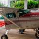 Piloto de aeronave siniestrada en Amazonía murió, pero ocupante fue hallado vivo