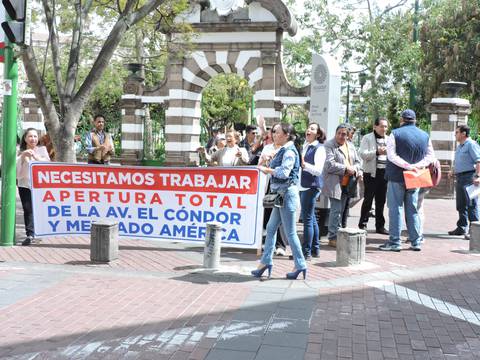 Comerciantes piden reubicación de la cárcel de Ambato y que se reabran calles aledañas