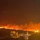 Bomberos de varios cantones manabitas atienden incendio forestal en San Vicente