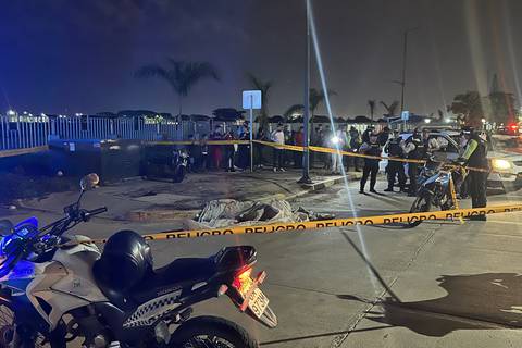 Presunto delincuente murió tras chocar con conductor que habría presenciado robo en gasolinera de Machala