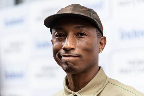 Pharrell Williams lanza un álbum por su cumpleaños, y puedes descargártelo gratis