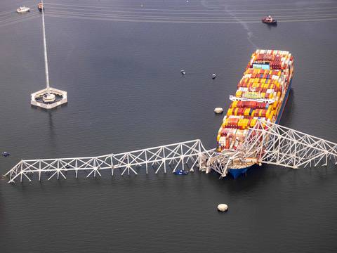 Dramáticos audios de la Policía de Baltimore en el choque del puente: “Se acerca un barco que acaba de perder el rumbo”