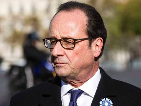 François Hollande dice que hablará este viernes con Donald Trump para &quot;aclarar posiciones&quot;