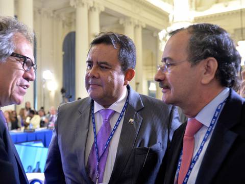 Gobierno confía en Patricio Pazmiño, quien irá a CorteIDH el 2016