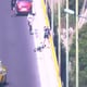 Ciclista evitó que un hombre salte del puente El Chiche, en el nororiente de Quito