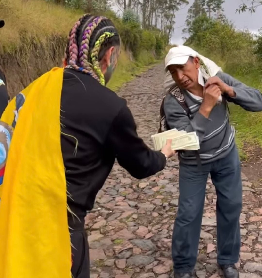 Quién es 6ix9ine, el polémico rapero estadounidense que regaló $ 40.000 en comunidades de Cotopaxi