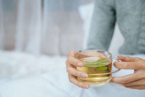 Los beneficios del té de hojas de guayaba para controlar el colesterol y la diabetes