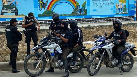 Alarma en plantel de Balerio Estacio, en el noroeste de Guayaquil, por incursión de hombres