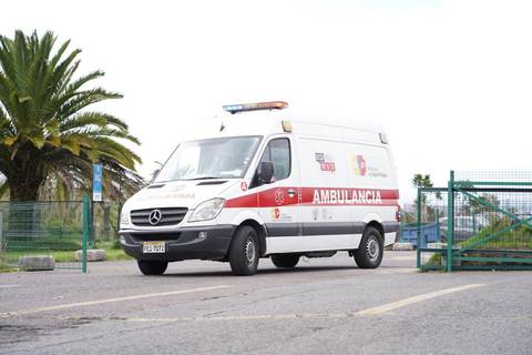 Ministerio de Salud espera sumar 10 ambulancias este año en Guayaquil, donde tiene 22 unidades, pero solo 5 están operativas