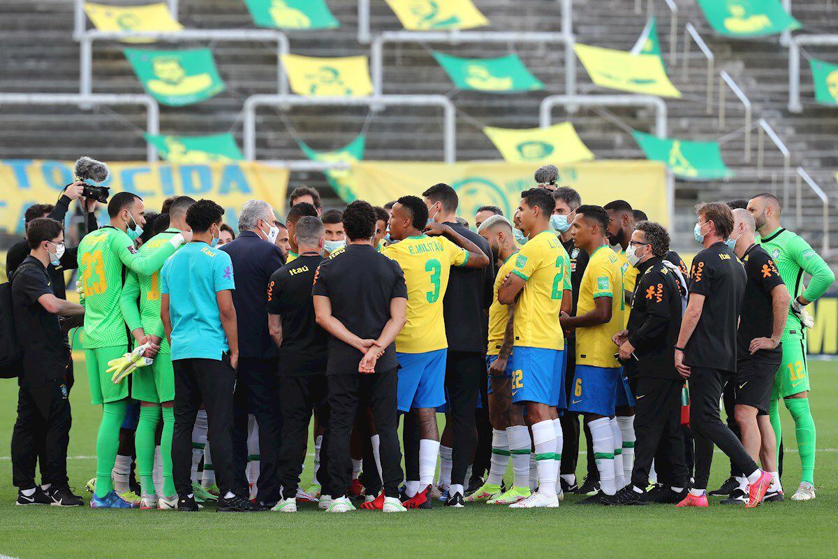 El Brasil Argentina Se Suspende Por Infraccion Al Protocolo Sanitario Futbol Deportes El Universo