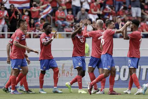 Selección de Costa Rica llega a Qatar para disputar la repesca mundialista