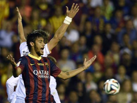 Grupo inversor reclama 25 millones de euros por traspaso de Neymar