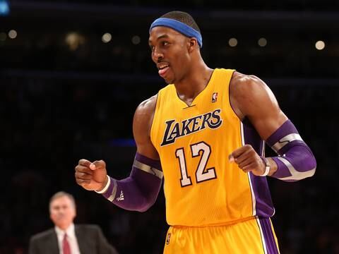 Un hombre denuncia a Dwight Howard, jugador de la NBA, por obligarlo a participar en un trío sexual  