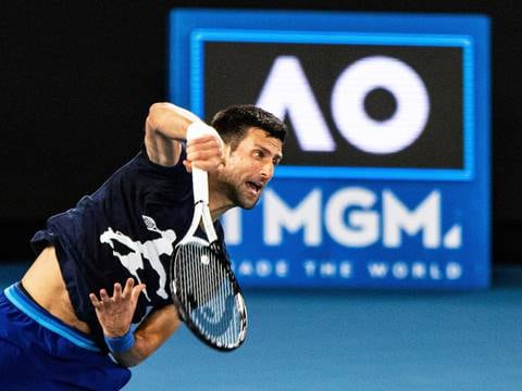 Presidente de Serbia acusa a Australia de ‘maltratar y humillar’ a Novak Djokovic
