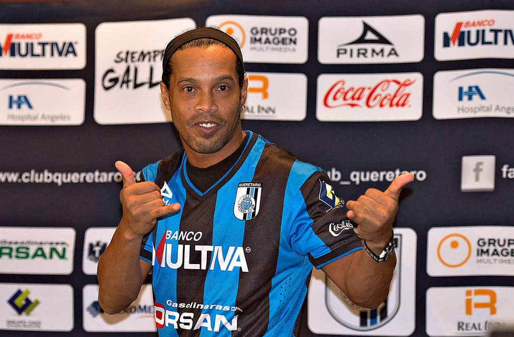 Las fiestas de Ronaldinho eran una locura. Había trago, seguridad y  mujeres', dice excompañero del Querétaro de la Liga Mx | Fútbol | Deportes  | El Universo