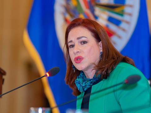 Conaie respalda a María Fernanda Espinosa en su candidatura a la OEA