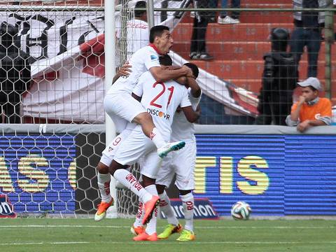 Gol de Luis Congo evitó una derrota azucena