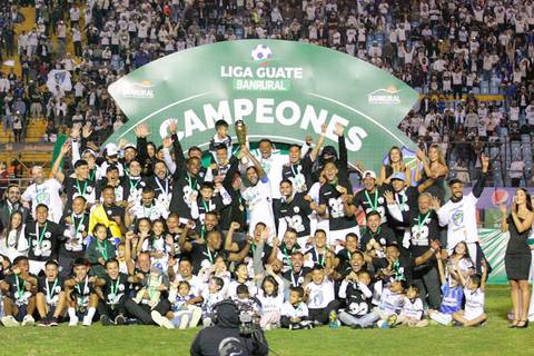 Comunicaciones FC se proclama campeón en Guatemala con asistencia de Juan Luis Anangonó