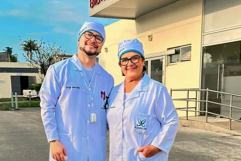 Jorge Heredia entra a la recta final de sus estudios como auxiliar de enfermería