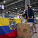 Las multas por no votar en la consulta popular y referéndum de Ecuador