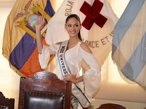 Miss Universo Pía Alonzo Wurtzbach aconseja unidad y fe al Ecuador
