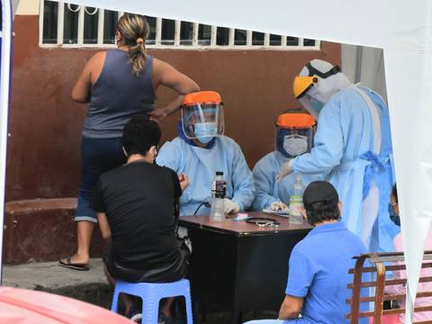 Viceministro de Salud: ‘La pandemia no ha terminado, está comenzando’ en el Ecuador