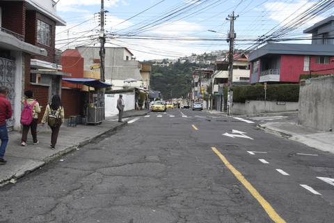 Falta de buses y problemas de seguridad preocupan a los habitantes del barrio San Pablo de La Vicentina Baja, en Quito