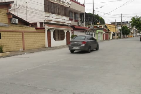 Municipio de Guayaquil culmina intervención de 13 kilómetros de calles y avenidas en el norte de la urbe