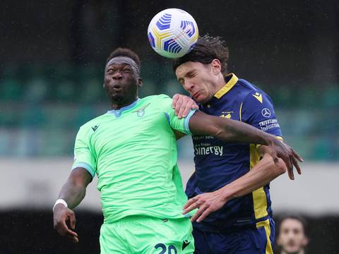 Con Caicedo de titular, Lazio vence en los descuentos y no renuncia a la Champions